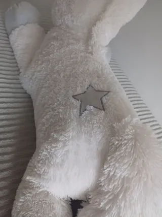 Unicornio de peluche grande blanco
