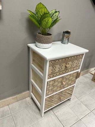 MESITA DE NOCHE/ENTRADA DE MADERA