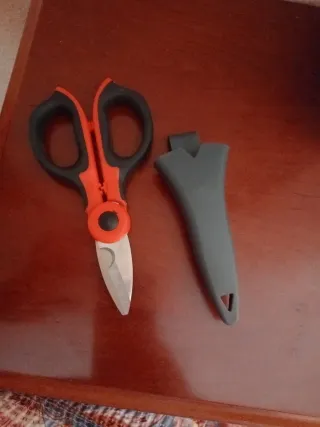 Tijeras electricista con Funda