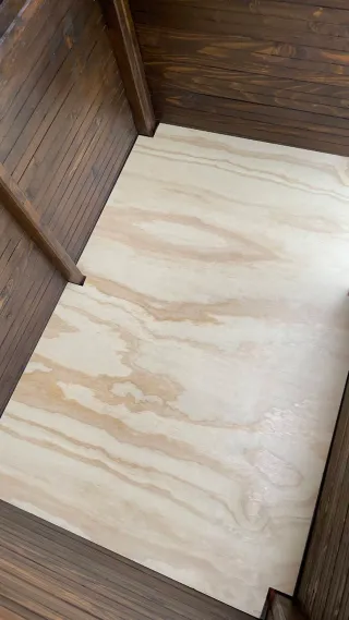 Caseta para perro de madera
