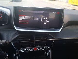 Peugeot 208 PureTech 100 Allure 75 kW (100 CV)