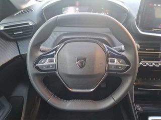 Peugeot 208 PureTech 100 Allure 75 kW (100 CV)