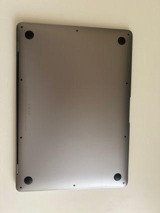 MacBook Air 2019 i5 8GB 256GB