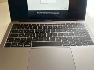 MacBook Air 2019 i5 8GB 256GB
