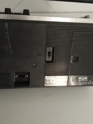 Radio Cassette Sanyo AM/FM Años 70