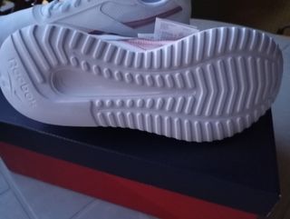 Zapatillas Reebok Energen Lite Blancas/Rosa