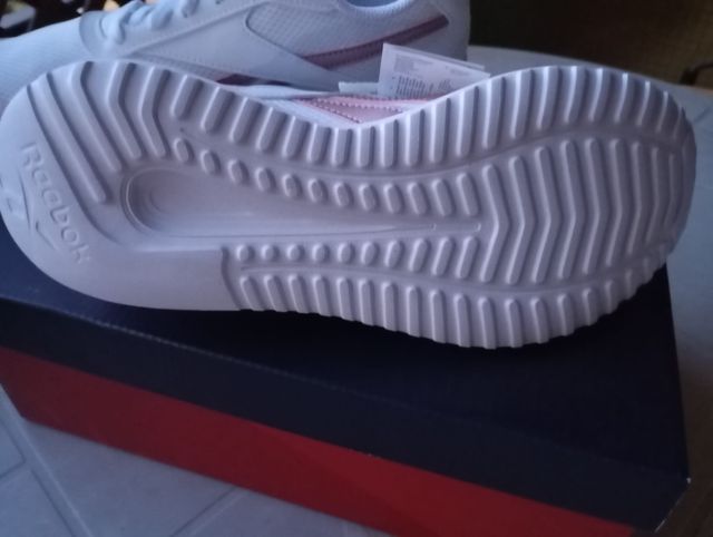 Zapatillas Reebok Energen Lite Blancas/Rosa