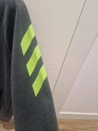 Chaqueta deportiva Adidas