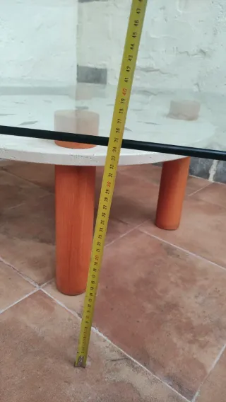 Mesa de centro de cristal y piedra