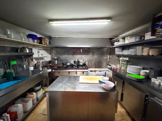 R-7939841 Traspaso Bar Restaurante en Sants, Bcn