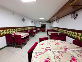 R-7939841 Traspaso Bar Restaurante en Sants, Bcn