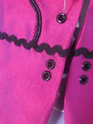 Corpiño y falda para traje regional