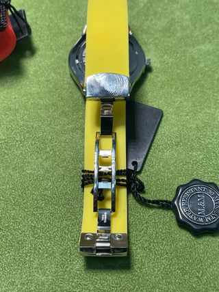 Orologio Vintage Cinturino Gomma