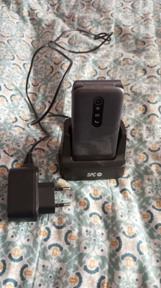 Teléfono móvil SPC gris