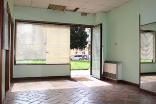 Local comercial en venta en Palmera - Dumboa - Arbes en Irun