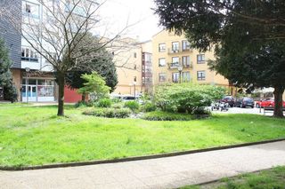 Local comercial en venta en Palmera - Dumboa - Arbes en Irun