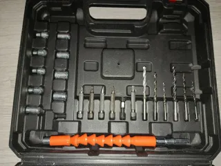 Taladro a batería con maletín