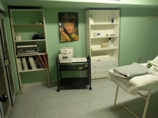 Local comercial en venta en Flores de Sil - La Placa en Ponferrada