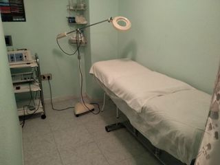 Local comercial en venta en Flores de Sil - La Placa en Ponferrada