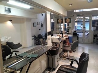 Local comercial en venta en Flores de Sil - La Placa en Ponferrada