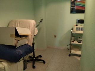 Local comercial en venta en Flores de Sil - La Placa en Ponferrada