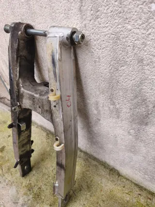 Basculante Africa Twin Rd04