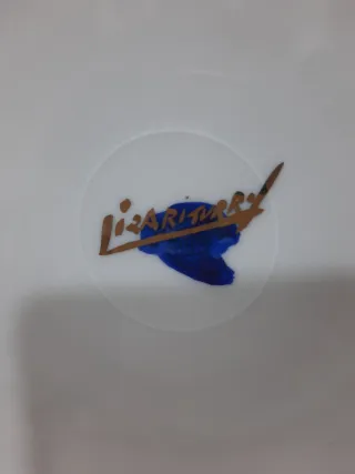 Plato de cerámica Lizariturry decorado