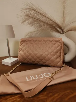 Borsetta Liu Jo trapuntata con catena oro