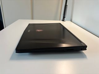 Portátil MSI Gaming i7-8750H GTX 1060 16GB RAM