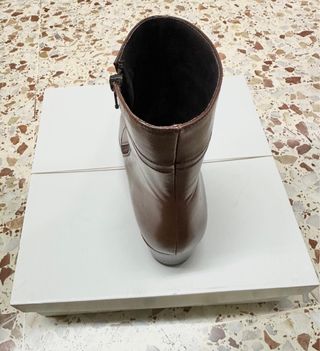 Botin marron de vestir con tacon 45cm cubano