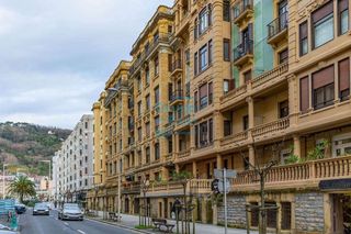 Piso en venta en Gros en San Sebastián-Donostia