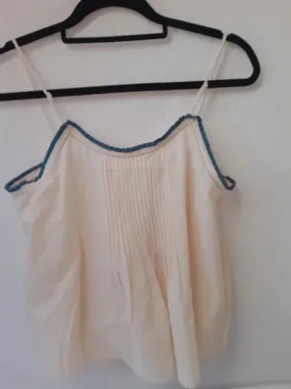 Top Zara Beige y Azul Talla M