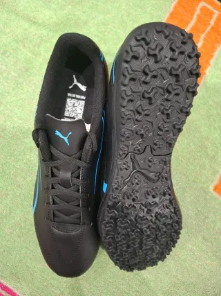 Zapatillas Puma Fútbol Negras y Azules