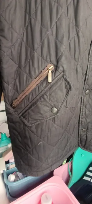 Chaqueta Barbour acolchada negra