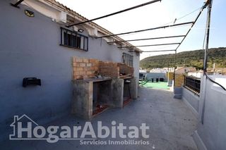 Piso en venta en Monserrat