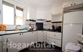 Piso en venta en Monserrat