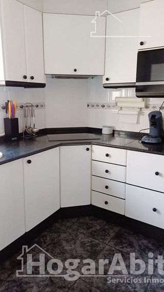 Piso en venta en Monserrat