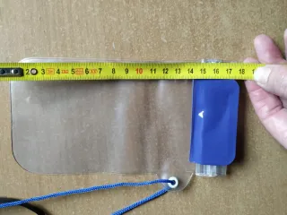 Funda impermeable para móvil con cordón