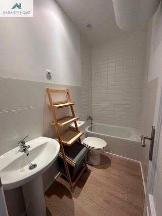 Piso en venta en La Goleta - San Felipe Neri en Málaga