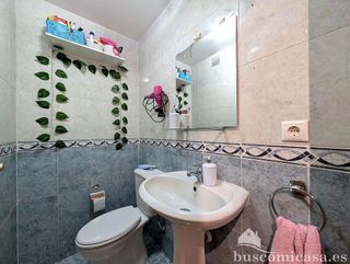 Piso en venta en Linares