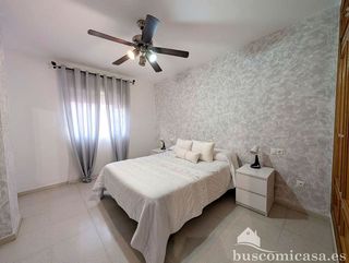 Piso en venta en Linares