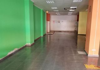 Local comercial en venta en Xàtiva