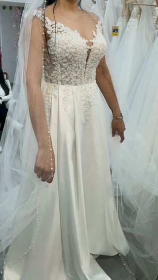 Vestido de Novia Corte Princesa Encaje Floral