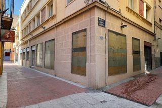 Local comercial en alquiler en Barri del Centre en Terrassa