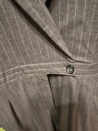 Mono traje Zara gris Raya