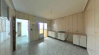 Casa adosada en venta en Argamasilla de Alba