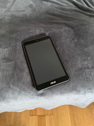 Tablet Asus con funda