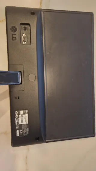 Monitor BenQ 20 + LG de Regalo