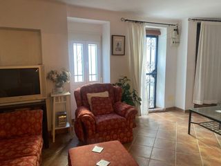 Casa adosada en venta en Olvera