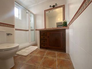 Casa adosada en venta en Olvera